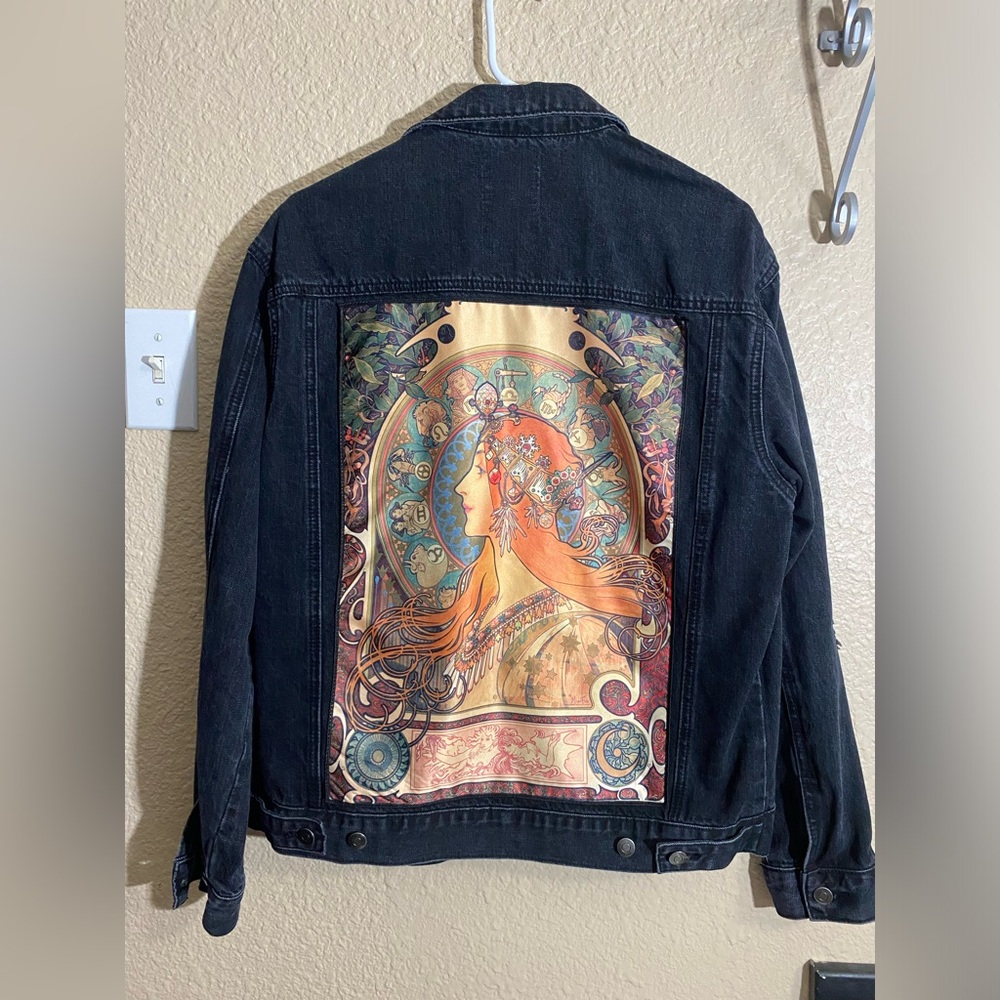 Alphonse Mucha Denim Jacket Forever 21 Size Medium
